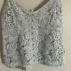 Small Francesca’s Crop Shirt